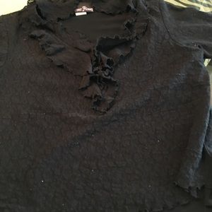 Easy care and easy wear pullover from cactus flowe